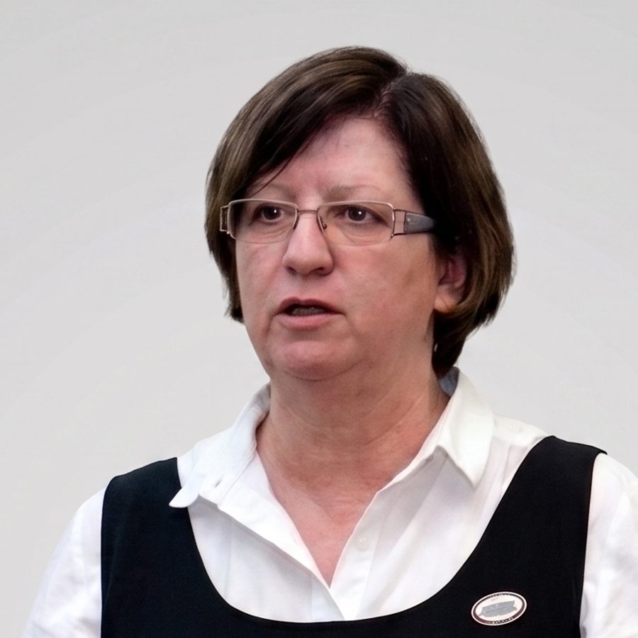 Dra. Nilza Machado